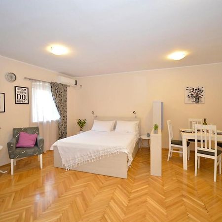 Apartment Filip Котор Экстерьер фото
